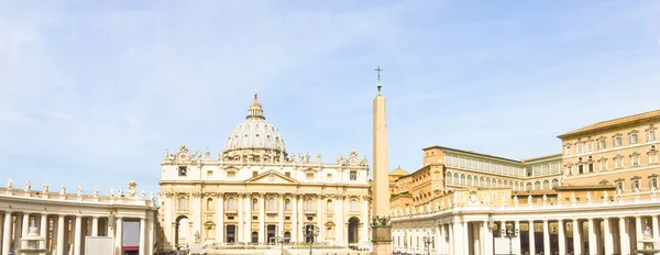 Basilica di San Pietro in het Vaticaan stad, Rome, Italië — Stockfoto