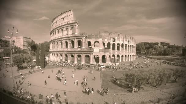 Panoramiczny widok na Koloseum — Wideo stockowe