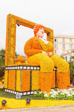 Limon ve portakal Menton, Fransa ünlü limon Festivali (Fete du ağaç kavunu) sanat yapılmış.