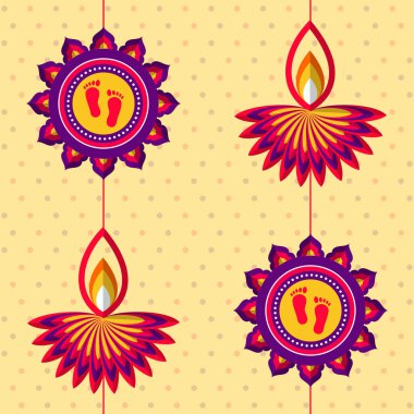 Mandala ya da Rangoli 'nin Üzerinde Tanrıça Ayak İzi ve Işık Yağı Lambaları (Diya) Sarı Noktalı Arkaplanda Asılı.