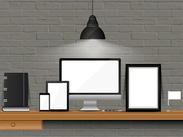 Espacio de trabajo de oficina con maqueta de dispositivos modernos . — Vector de stock
