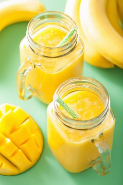 sağlıklı mango ananas yüzlü mason kavanoz