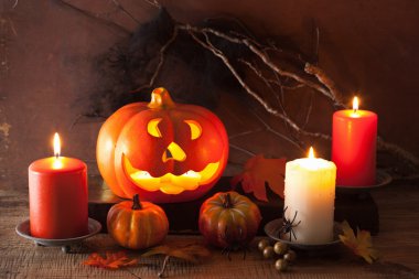 Halloween Jack O Lantern kabak dekorasyon örümcekler mumlar