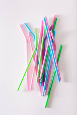 Tek kullanımplastik içme pipetleri