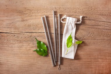 çevre dostu yeniden kullanılabilir metal içme saman. sıfır atık kavramı