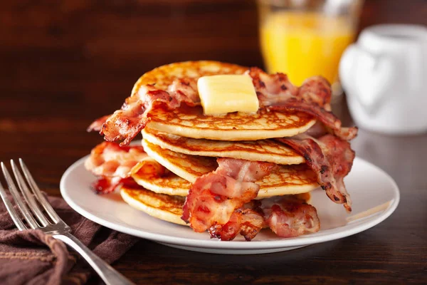 Sweet Bacon Pancakes Butter Traditional American Breakfast — Stock Photo, Image