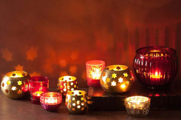 Burning christmas lanterns and decoration lights background — Stock Photo, Image