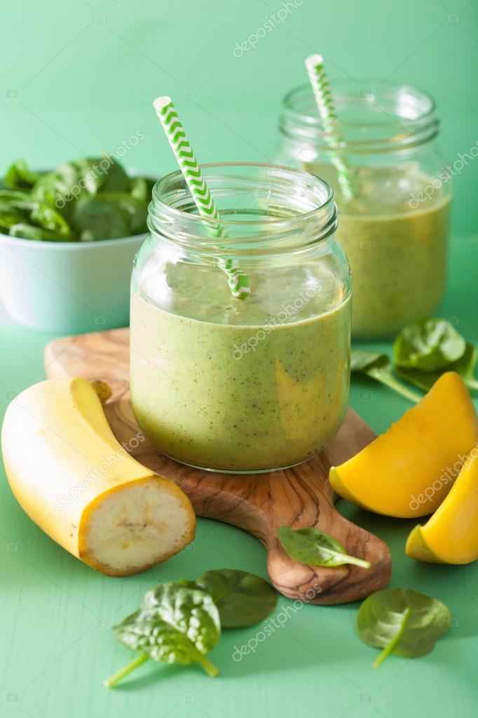 grön smoothie spenat