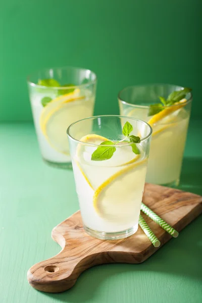 Fresh lemonade with mint in glasses — Stock Photo, Image