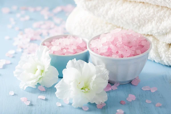 Spa aromatherapy set with azalea flowers and herbal salt — Stock Photo, Image