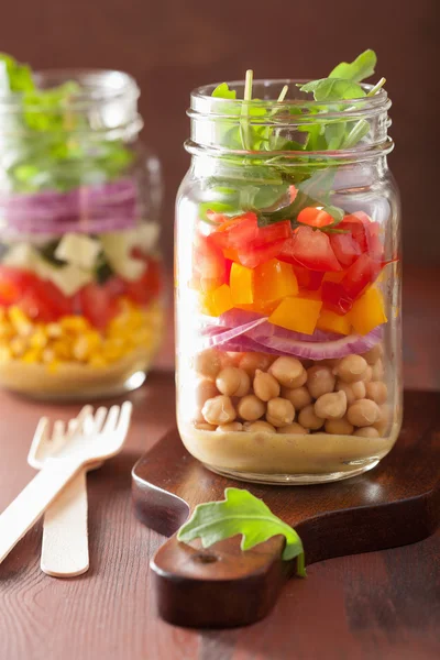 Healthy vegetable chickpea salad in mason jar — Stock Photo, Image