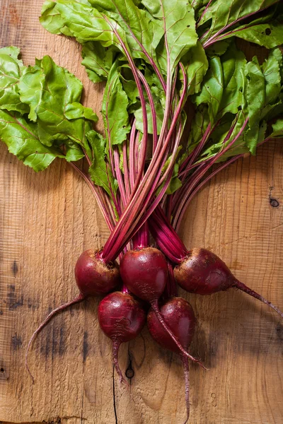 Fresh beetroot on wooden background — Stock Photo, Image