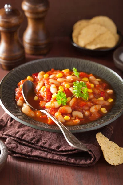 Chili vegetariano mexicano na placa — Fotografia de Stock