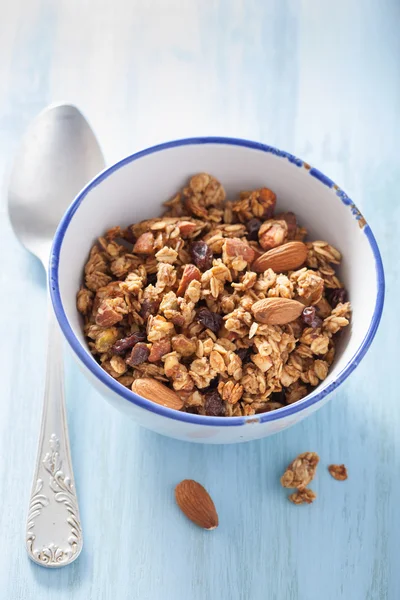 Homemade healthy granola in bowl for breakfast — Stock Photo, Image