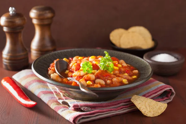 Chili vegetariano mexicano na placa — Fotografia de Stock