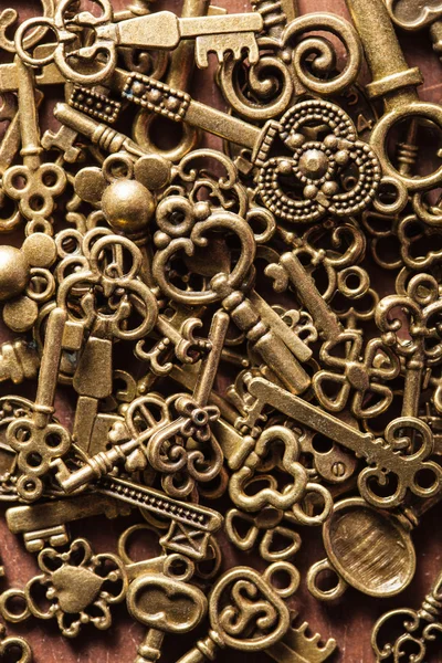 Steampunk vieux vintage métal clés fond — Photo