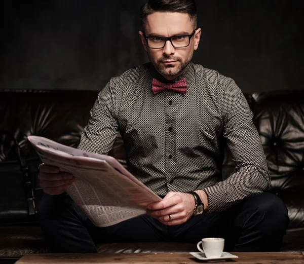 Confident handsome bearded man — Stock Photo, Image