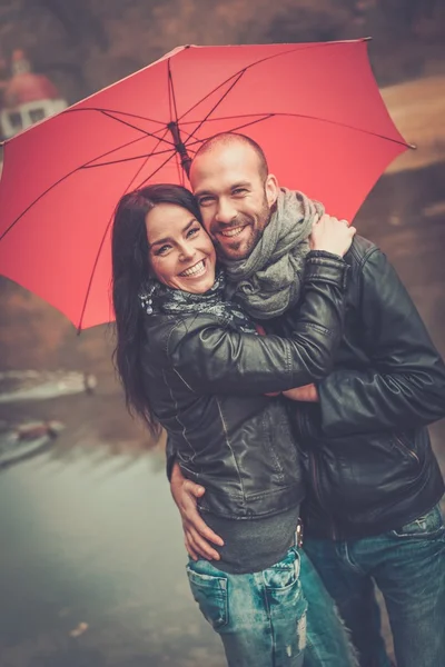 Happy middle-aged couple outdoors on beautiful autumn day — Stock Photo, Image