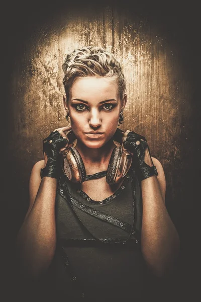 Attractive steampunk girl with headphones — Stock Photo, Image