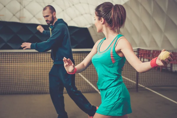 Woman player and her coach practicing — Stock Photo, Image
