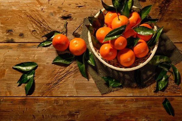 Basket with tasty tangerines — Stock Photo, Image