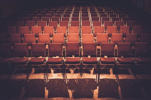 Empty comfortable red seats in a hall — Stock Photo, Image