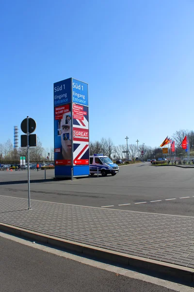 HANNOVER, GERMANY - MARCH 13: The exhibition ground on March 13, 2014 at CEBIT computer expo, Hannover, Germany. CeBIT is the world's largest computer expo — Stock Photo, Image