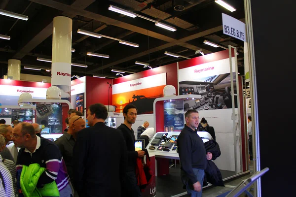 HAMBURG, ALEMANHA - OUTUBRO 31: Hanseboot Expo em 31 de outubro de 2014 em Hanseboot - o show internacional de barcos, Hamburgo, Alemanha . — Fotografia de Stock