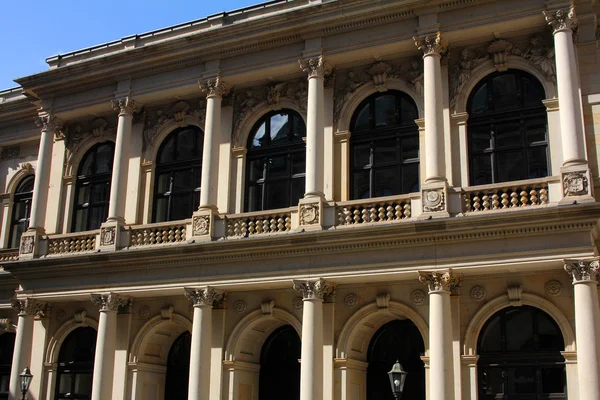 The facade of a historic building — Stock Photo, Image