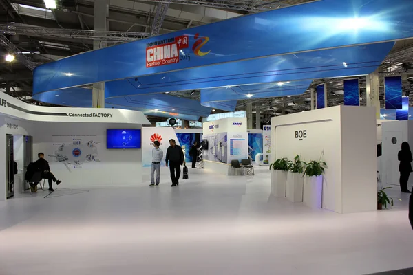 Hannover, Duitsland - 20 maart: De stand van China op 20 maart 2015 op Cebit computer expo, Hannover, Duitsland. CeBIT is's werelds grootste computerbeurs — Stockfoto