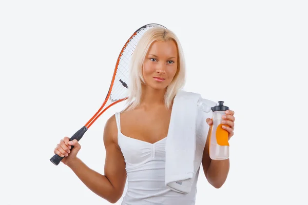 Γυναίκα σε ένα φόρεμα λευκό τένις — Φωτογραφία Αρχείου