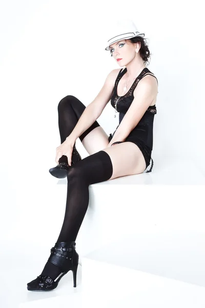 Retrato de mulher sexy em uma lingerie preta . — Fotografia de Stock