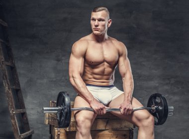 Karın adam beyaz külot