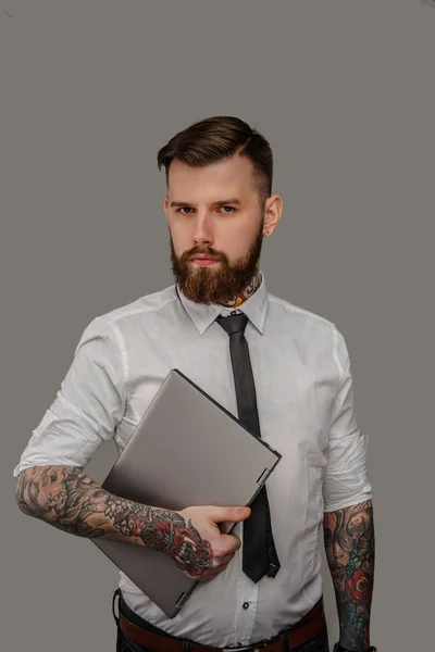 Bearded man in white shirt — Stock Photo, Image