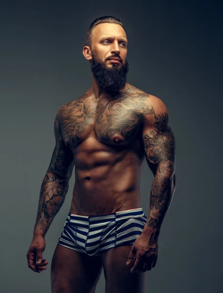 Meztelen ember tetovált test — Stock Fotó