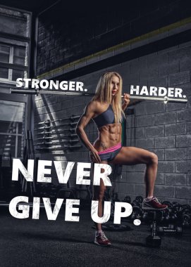 barbell ile poz fitness modeli 