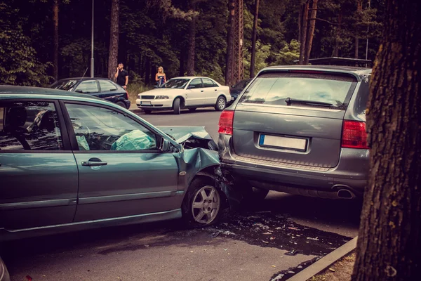 Accidente de coche en la calle — Foto de Stock