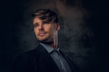 Şık erkek takım elbise