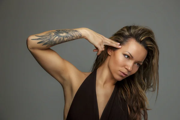 Retrato de mulher em vestido longo . — Fotografia de Stock