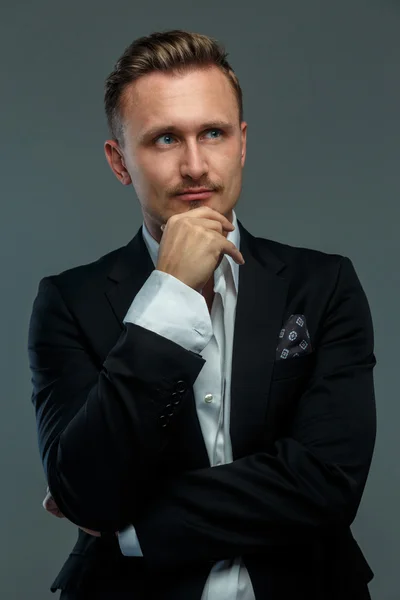 Portrait of a man in suit. — Stock Photo, Image