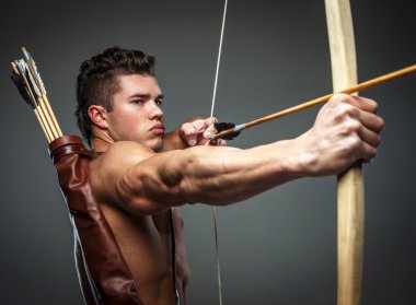 Yay ile yaralı gladyatör