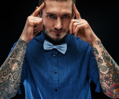 Studio erkek portresi