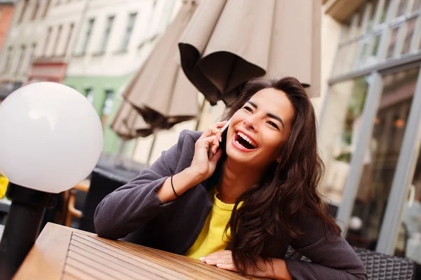 Fashinable girl in casual clothes — Stock Photo, Image