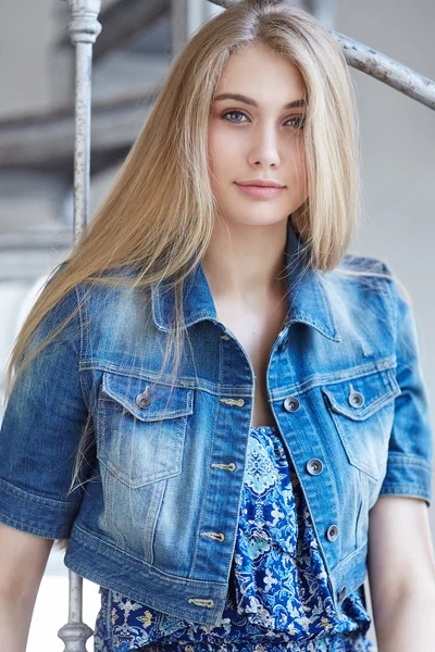 Blond  female in jeans jacket. — Stock Photo, Image