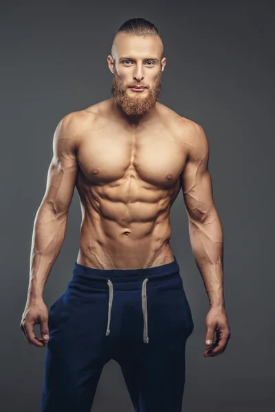 Shirtless muscular guy posing — Stock Photo, Image