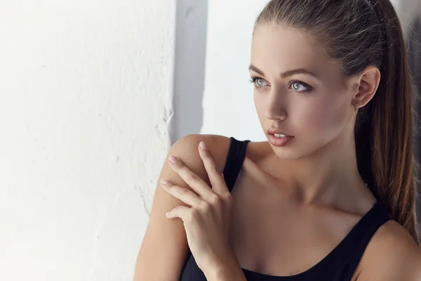 Retrato de menina sensual jovem — Fotografia de Stock