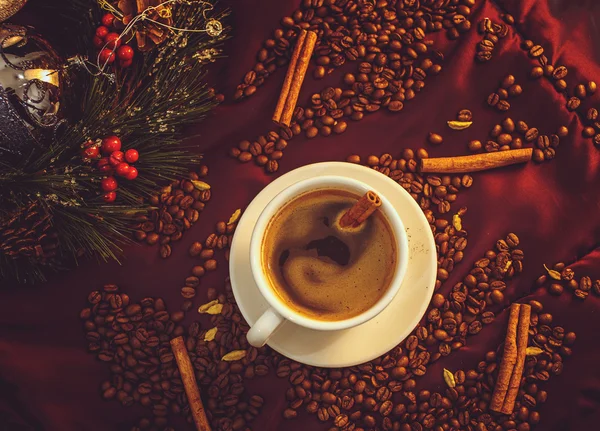 Weiße Tasse Kaffee — Stockfoto