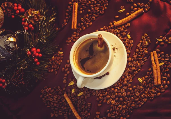 Geröstete aromatische Kaffeebohnen. — Stockfoto