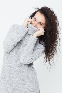 Esmer kadın sıcak kış