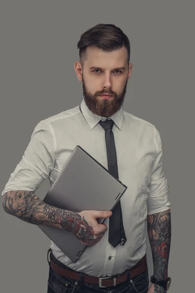 Bearded man in white shirt — Stock Photo, Image